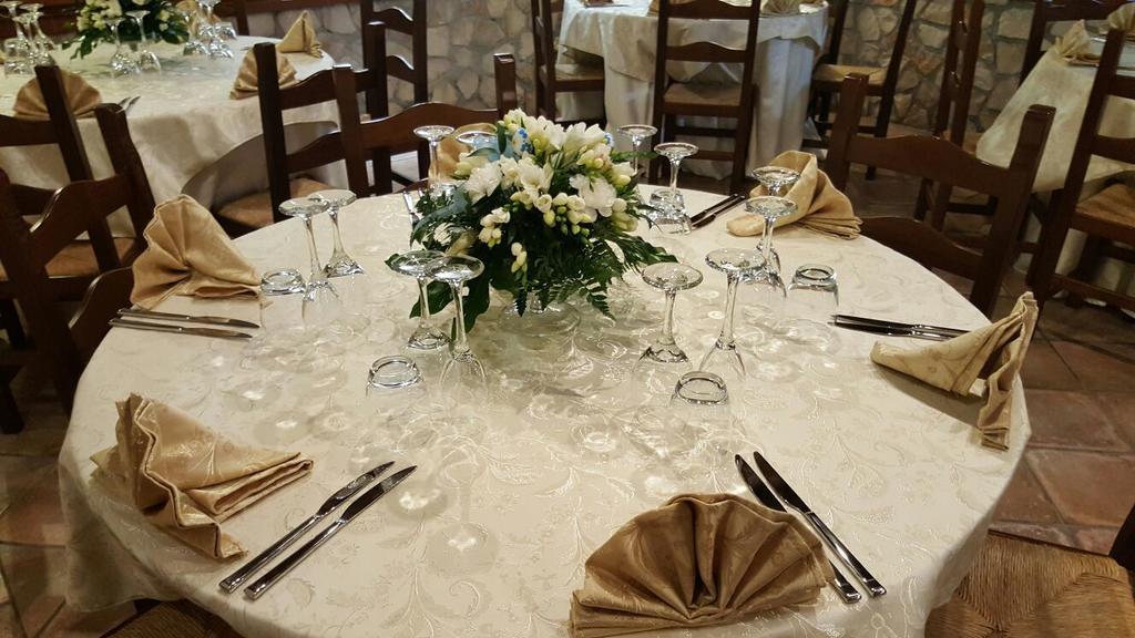 Agriturismo Sant' Isidoro Villa อานาญี ภายนอก รูปภาพ
