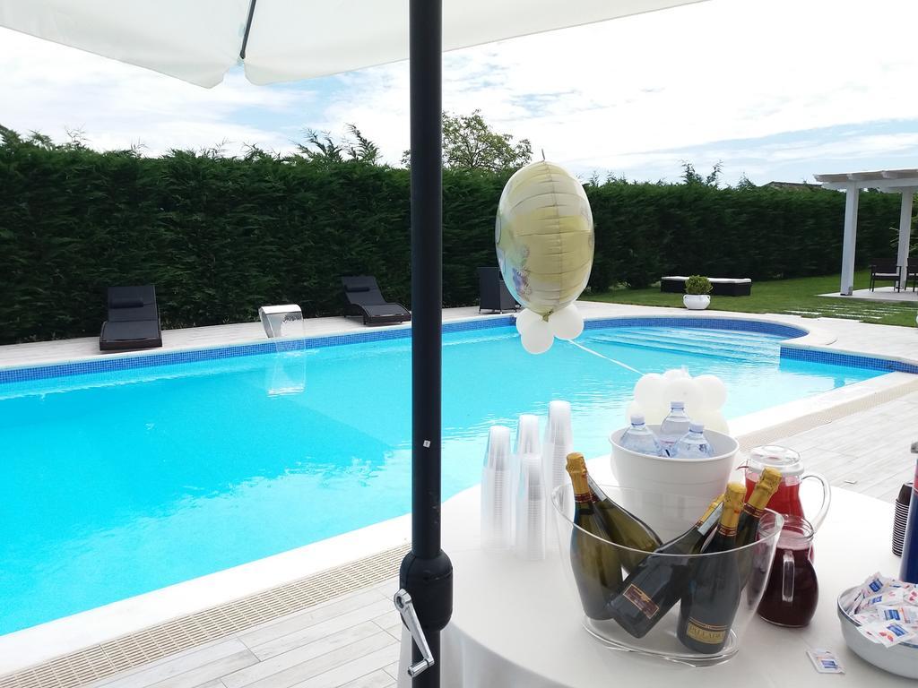 Agriturismo Sant' Isidoro Villa อานาญี ภายนอก รูปภาพ